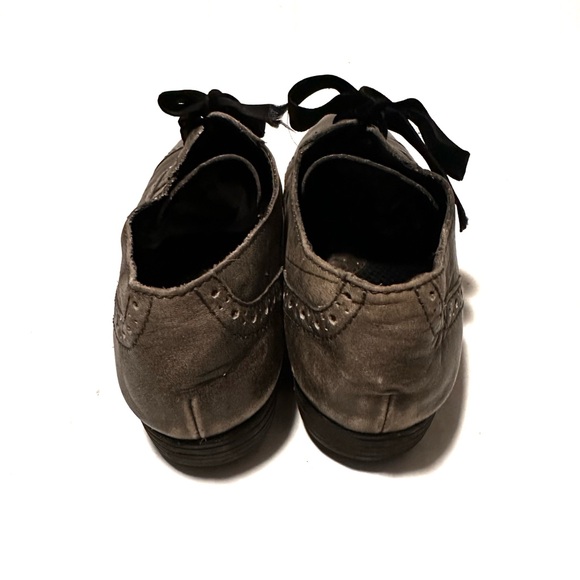 Born Kika Oxford Wingtip Loafers - Picture 4 of 6